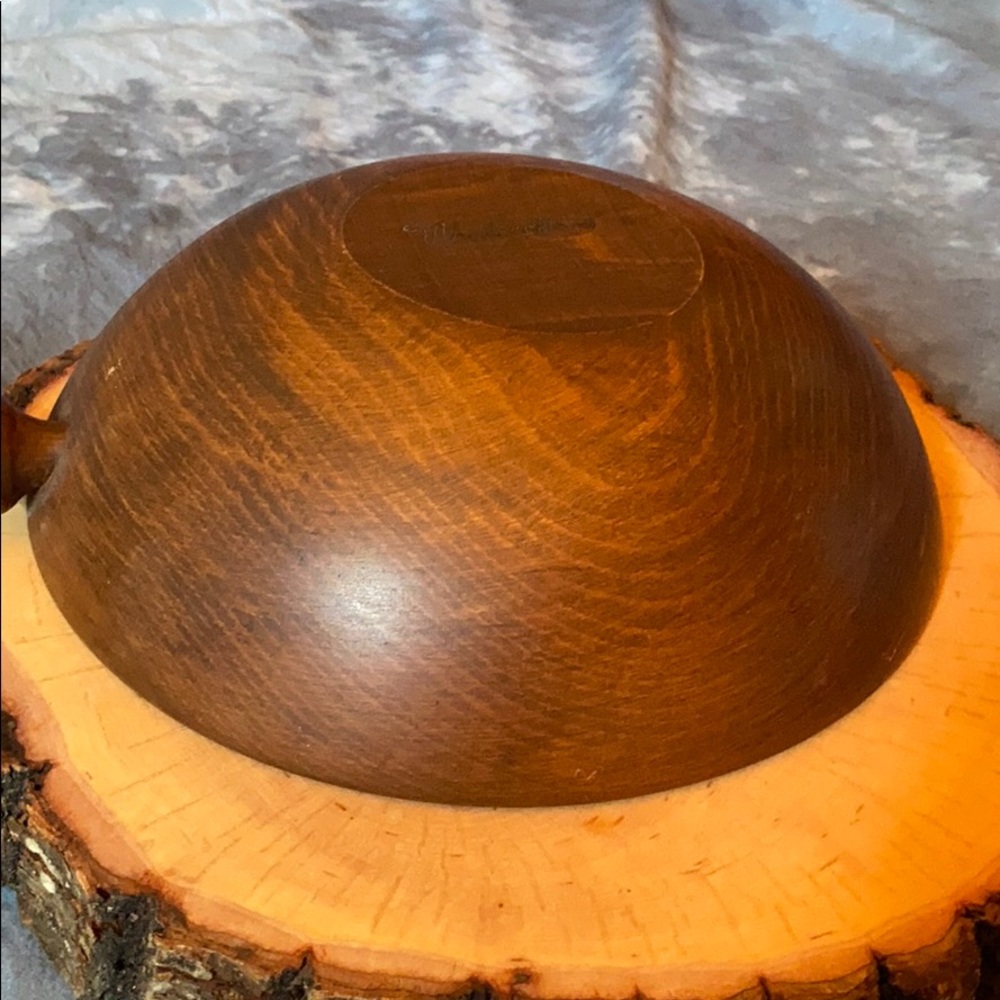 Woodcrafters Wooden Bowl with Handle - Picture 13 of 16